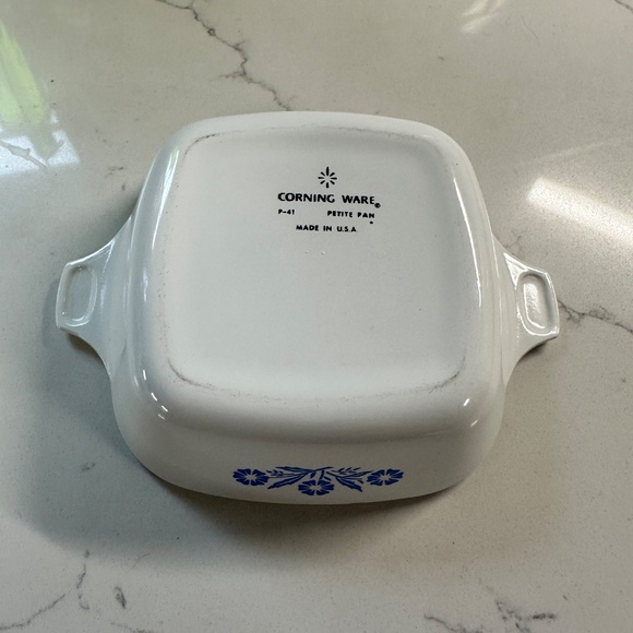 Vintage Corning Ware - Picture 3 of 4
